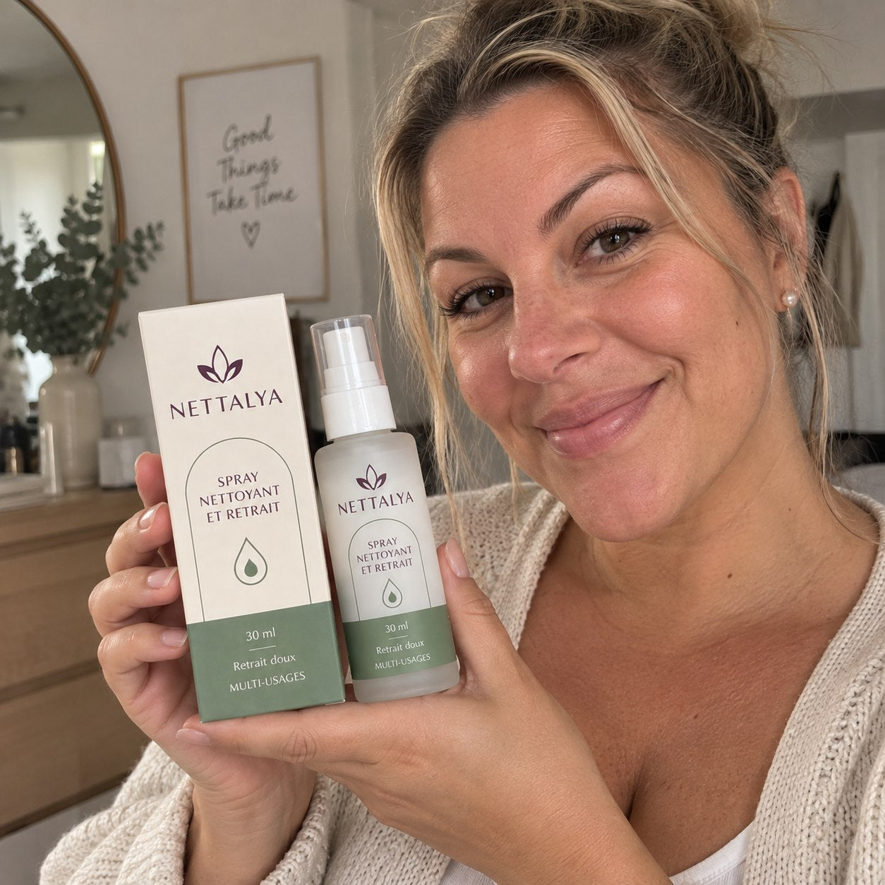 Spray Nettoyant et Retrait NETTALYA, format 30 ml multi-usages